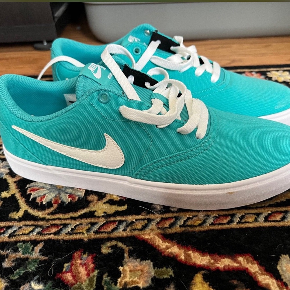 Nike Sb Check Solar Canvas Men’s cabana/white-bla NEW